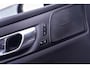 Volvo S60 2.0 T8 AWD Polestar Engineered | Plug-in Hybrid (PHEV) | Long Range | Panoramadak | Head-up Display | Sportstoelen | Veerpootbrug | Brembo remmen | Instelbare schokdempers