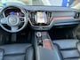 Volvo XC60 2.0 T8 Plug-in hybrid AWD Ultimate Dark 456pk Trekhaak / Stoelventilatie / Panoramadak