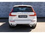 Volvo XC60 Plug-in Hybrid T6 AWD Plus Dark | Google | Long Range | Trekhaak | Panoramadak | Adaptieve Cruise Control | Standkachel | Stoel-/Stuurverwarming | Verwarmbare Voorruit | Verwarmbare Achterbank | Dodehoekdetectie| Actieve LED Koplampen | Zitverlenging | Apple Carplay / Android Auto | 20" LM