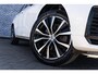 Volvo XC60 Plug-in Hybrid T6 AWD Plus Dark | Google | Long Range | Trekhaak | Panoramadak | Adaptieve Cruise Control | Standkachel | Stoel-/Stuurverwarming | Verwarmbare Voorruit | Verwarmbare Achterbank | Dodehoekdetectie| Actieve LED Koplampen | Zitverlenging | Apple Carplay / Android Auto | 20" LM
