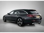 Mercedes-Benz E-klasse Estate 300 e Luxury Plug-In Hybride | Trekhaak | Distronic | 360°-camera | Dode Hoek Ass | Zonneschermpakket | Stuur en Stoelverwarming | Inclusief 24 maanden Mercedes-Benz Certified garantie voor Europa.