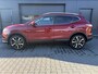 Nissan Qashqai 1.2 Connect Edition Automaat,360 camera,Trekhaak,Panodak,Pdc Hoge Zit Bj 2015 Km 121.000 Nap 2e eigenaar !!