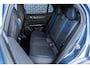 Lynk & Co 01 1.5 Plug-in Hybrid | Elegante SUV met 1.800 kg trekvermogen | Afneembare trekhaak | Zwarte Hemelbekleding | Elektrisch schuif/kanteldak | 360 Graden Camera | LM velgen 20 inch | Adaptive Cruise Control | Elektrisch bedienbare achterklep | Premium Audio Systeem | Apple Carplay/Android Auto | Stoelverwarming | Achteruitrijcamera | Keyless Entry | Elektrisch verstelbare bestuurderstoel met geheugenfunctie