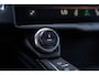 Lynk & Co 01 1.5 Plug-in Hybrid | Elegante SUV met 1.800 kg trekvermogen | Afneembare trekhaak | Zwarte Hemelbekleding | Elektrisch schuif/kanteldak | 360 Graden Camera | LM velgen 20 inch | Adaptive Cruise Control | Elektrisch bedienbare achterklep | Premium Audio Systeem | Apple Carplay/Android Auto | Stoelverwarming | Achteruitrijcamera | Keyless Entry | Elektrisch verstelbare bestuurderstoel met geheugenfunctie