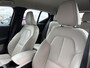 Volvo XC40 1.5 T4 Recharge Inscription Expression | Cruise Control | Lederen Bekleding | Stoel-/Stuurverwarming | Parkeerverwarming | High Performance Audio | Keyless | Elektr. Achterklep | Navigatie | Apple CarPlay & Android Auto |