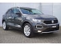 Volkswagen T-Roc 1.5 TSI 150pk DSG Sport | Trekhaak | Elektrische Achterklep | Navigatie
