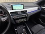 BMW X2 sDrive20i M-Sport Panoramadak / HUD / Carplay / Alcantara / Stoelverwarming / Navi / Cruise / 19'' LMV