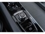 Volvo XC60 2.0 T6 Plug-in hybrid AWD Ultra Black Edition | Facelift | Harman Kardon Audio | 360 Graden Camera | Sportstoelen | Lichtmetalen Velgen 21 inch | Panoramadak | Head-up Display | Keyless Entry | Elektrische Achterklep | Navigatie | Apple Carplay | Android Auto