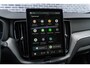 Volvo XC60 2.0 T6 Plug-in hybrid AWD Ultra Black Edition | Facelift | Harman Kardon Audio | 360 Graden Camera | Sportstoelen | Lichtmetalen Velgen 21 inch | Panoramadak | Head-up Display | Keyless Entry | Elektrische Achterklep | Navigatie | Apple Carplay | Android Auto