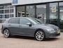Volkswagen Golf 1.5 TSI Life | Stoelverwarm | PDC v/a | 18 inch |