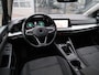 Volkswagen Golf 1.5 TSI Life | Stoelverwarm | PDC v/a | 18 inch |