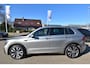 Volkswagen Tiguan 1.5 TSI ACT Highline Business R-Line TREKHAAK , VIRTUAL COCKPIT , PANODAK , V ST VERW , A UITRIJ CAM ,  LED KOPL ,