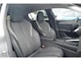 Peugeot 308 1.6 Plug-in Hybrid 180PK Allure Automaat | Navigatie | Camera Voor + Achter | Adaptive Cruise Control | Keyless Entety + Start | | Brake Assist System | Draadloze telefoonlader | Elektronisch Stabiliteits Programma