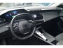 Peugeot 308 1.6 Plug-in Hybrid 180PK Allure Automaat | Navigatie | Camera Voor + Achter | Adaptive Cruise Control | Keyless Entety + Start | | Brake Assist System | Draadloze telefoonlader | Elektronisch Stabiliteits Programma