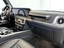 Mercedes-Benz G-klasse 500 Trekhaak | AMG Line | Night Pakket | Schuif-Kanteldak | Distronic | Treeplanken van rvs links en rechts. Inclusief 24 maanden Mercedes-Benz Certified garantie voor Europa.