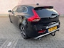 Volvo V40 1.5 T3 Polar+ Sport | Navigatie | Achteruitrijcamera | Parkeersensoren | Trekhaak | Panoramadak | Harman Kardon Audio | BLIS | Cruise Control Adaptief | LED Koplampen | Keyless Entry