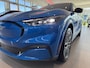 Ford Mustang Mach-E Extended Premium RWD 88 kWh | Direct leverbaar | €2000,- Ford voordeel | Camera + PDC | Adaptief Cruise Control | Clima | Stoelverwarming |