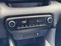 Toyota Yaris 1.5 Hybrid Dynamic | Lichtmetalen velgen, LED, Keyless, Startknop, Licht + Regensensor, Apple CarPlay/Android Auto