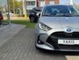 Toyota Yaris 1.5 Hybrid Dynamic | Lichtmetalen velgen, LED, Keyless, Startknop, Licht + Regensensor, Apple CarPlay/Android Auto