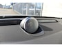 Volvo V60 T8 Plug-in hybrid AWD Ultra Perf. Ed. Dark | Nappa leder Charcoal | Polestar Engineered software | Panoramadak | Visual Park Assist | 6,4 kw Boordlader | Adaptive Cruise control | Pilot Assist | Premium Pack | Preconditioning met timer | Getinte ramen | Headup display | Full Led | Driver Assistance | Driver Awareness | 19" 5-Triple Spaaks Black Diamond Cut | Bowers & Wilkins Audiosysteem | Google Maps | Google Assistant | Blis | Elektrische achterklep | Stoelventilatie voor | Stoelmassage voor | Verwarmbaar stuurwiel | Keyless | Elektrisch verstelbare voorstoelen met geheugen | Lichting Pack | Stoelverwarming voor en achter | Apple Carplay | Volvo Car UX | Elektrisch bedienbare achterklep | Verlichtingspack 2