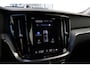 Volvo V60 T8 Plug-in hybrid AWD Ultra Perf. Ed. Dark | Nappa leder Charcoal | Polestar Engineered software | Panoramadak | Visual Park Assist | 6,4 kw Boordlader | Adaptive Cruise control | Pilot Assist | Premium Pack | Preconditioning met timer | Getinte ramen | Headup display | Full Led | Driver Assistance | Driver Awareness | 19" 5-Triple Spaaks Black Diamond Cut | Bowers & Wilkins Audiosysteem | Google Maps | Google Assistant | Blis | Elektrische achterklep | Stoelventilatie voor | Stoelmassage voor | Verwarmbaar stuurwiel | Keyless | Elektrisch verstelbare voorstoelen met geheugen | Lichting Pack | Stoelverwarming voor en achter | Apple Carplay | Volvo Car UX | Elektrisch bedienbare achterklep | Verlichtingspack 2
