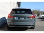 Volvo V60 T8 Plug-in hybrid AWD Ultra Perf. Ed. Dark | Nappa leder Charcoal | Polestar Engineered software | Panoramadak | Visual Park Assist | 6,4 kw Boordlader | Adaptive Cruise control | Pilot Assist | Premium Pack | Preconditioning met timer | Getinte ramen | Headup display | Full Led | Driver Assistance | Driver Awareness | 19" 5-Triple Spaaks Black Diamond Cut | Bowers & Wilkins Audiosysteem | Google Maps | Google Assistant | Blis | Elektrische achterklep | Stoelventilatie voor | Stoelmassage voor | Verwarmbaar stuurwiel | Keyless | Elektrisch verstelbare voorstoelen met geheugen | Lichting Pack | Stoelverwarming voor en achter | Apple Carplay | Volvo Car UX | Elektrisch bedienbare achterklep | Verlichtingspack 2