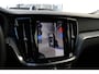 Volvo V60 T8 Plug-in hybrid AWD Ultra Perf. Ed. Dark | Nappa leder Charcoal | Polestar Engineered software | Panoramadak | Visual Park Assist | 6,4 kw Boordlader | Adaptive Cruise control | Pilot Assist | Premium Pack | Preconditioning met timer | Getinte ramen | Headup display | Full Led | Driver Assistance | Driver Awareness | 19" 5-Triple Spaaks Black Diamond Cut | Bowers & Wilkins Audiosysteem | Google Maps | Google Assistant | Blis | Elektrische achterklep | Stoelventilatie voor | Stoelmassage voor | Verwarmbaar stuurwiel | Keyless | Elektrisch verstelbare voorstoelen met geheugen | Lichting Pack | Stoelverwarming voor en achter | Apple Carplay | Volvo Car UX | Elektrisch bedienbare achterklep | Verlichtingspack 2