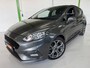Ford Fiesta ST-LINE / Cruise controle / Navigatie / Stoelverwarming / 17 inch / Documentatie aanwezig.
