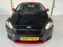 Ford Focus 1.5 ST-line / Red Edition / PDC / Dubbele uitlaatsysteem / Stoelverwarming / Prijs all-in.
