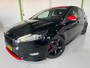 Ford Focus 1.5 ST-line / Red Edition / PDC / Dubbele uitlaatsysteem / Stoelverwarming / Prijs all-in.