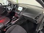 Ford Focus 1.5 ST-line / Red Edition / PDC / Dubbele uitlaatsysteem / Stoelverwarming / Prijs all-in.