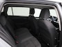 Volkswagen Golf Variant 1.0 eTSI Life Business 110 PK| Origineel Nederlands | Dealeronderhouden | Trekhaak | Navigatie | Artvelours | Achteruitrijcamera | Elektrische Bestuurderstoel Met Geheugen | Stoelverwarming