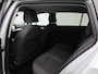 Volkswagen Golf Variant 1.0 eTSI Life Business 110 PK| Origineel Nederlands | Dealeronderhouden | Trekhaak | Navigatie | Artvelours | Achteruitrijcamera | Elektrische Bestuurderstoel Met Geheugen | Stoelverwarming