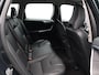 Volvo XC60 2.0 T5 FWD Summum / Trekhaak / Stoelverwarming / Lederen Bekleding / Elektrische Bestuurdersstoel / All-Seasonbanden / Parkeersensoren Voor+Achter /