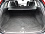 Volvo XC60 2.0 T5 FWD Summum / Trekhaak / Stoelverwarming / Lederen Bekleding / Elektrische Bestuurdersstoel / All-Seasonbanden / Parkeersensoren Voor+Achter /
