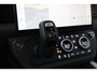 Land Rover Defender 110 P300e Dynamic SE Edition | FACELIFT | 22 Inch | ACC | Panoramadak | ClearSight | Stoel+Stuurverwarming | Trekhaak
