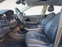 Kia Niro EV e-Niro ExecutiveLine 64 kWh | Trekhaak | Stoel verwarming en ventilatie | Dodehoek detectie | Elektrisch bedienbare voorstoelen | Lederen bekleding | JBL soundsystem | Navigatie | Camera |
