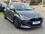 Toyota Yaris 1.5 Hybrid Dynamic | Lichtmetalen velgen, LED, Keyless, Startknop, Licht + Regensensor, Apple CarPlay/Android Auto
