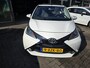 Toyota Aygo 1.0 VVT-i x-wave | 2E EIGENAAR | 12MND GARANTIE | CABRIO | CAMERA | AIRCO |