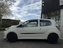 Renault Twingo 1.2 16V Authentique Meeneemprijs € 3.000,- met nieuwe APK