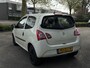 Renault Twingo 1.2 16V Authentique Meeneemprijs € 3.000,- met nieuwe APK