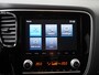 Mitsubishi Outlander 2.4 PHEV Pure | Trekhaak | Parkeercamera | Apple Carplay/Android Auto | Stoelverw. |