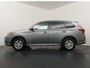 Mitsubishi Outlander 2.4 PHEV Pure | Trekhaak | Parkeercamera | Apple Carplay/Android Auto | Stoelverw. |