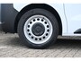 Peugeot Expert 2.0D L2 180PK Automaat | Adaptive Cruise | Betimmering | Stuurverwarming | Navigatie | Apple carplay & Android auto |