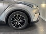 Toyota C-HR 1.8 Hybrid Dynamic | Trekhaak | Navigatie | Stoelverwarming | Keyless |