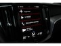 Volvo XC60 B5 R-Design | elektrisch verstelb. bestuurdersstoel met geheugen | Extra getint glas | Trekhaak | Achteruitrijcamera | Pilot Assist |