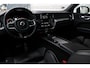 Volvo XC60 B5 R-Design | elektrisch verstelb. bestuurdersstoel met geheugen | Extra getint glas | Trekhaak | Achteruitrijcamera | Pilot Assist |