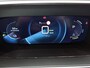Peugeot e-208 EV Allure Pack 50 kWh 136pk | Accu SOH 94,2% | Navigatie | Achteruitrijcamera | 3D Cockpit | Climate Control | Cruise Control | Parkeersensoren | Stoelverwarming | Stof/kunstleder | Keyless start | Apple Carplay / Android Auto | DAB+ radio | Led koplampen | Donker getint glas | 16" lichtmetalen velgen |