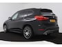 BMW X1 XDrive20i High Executive (Goed OndH, 2 sets velgen, Camera, Trekhaak, Navi, ParkeerS, StoelV, Climate Con, Cruise Con, Etc)