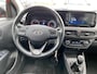 Hyundai i10 1.2 MPI 85PK / Clima / Navi / Cruise / Carplay / Stuur en stoelverw. / Camera / PDC / LMV